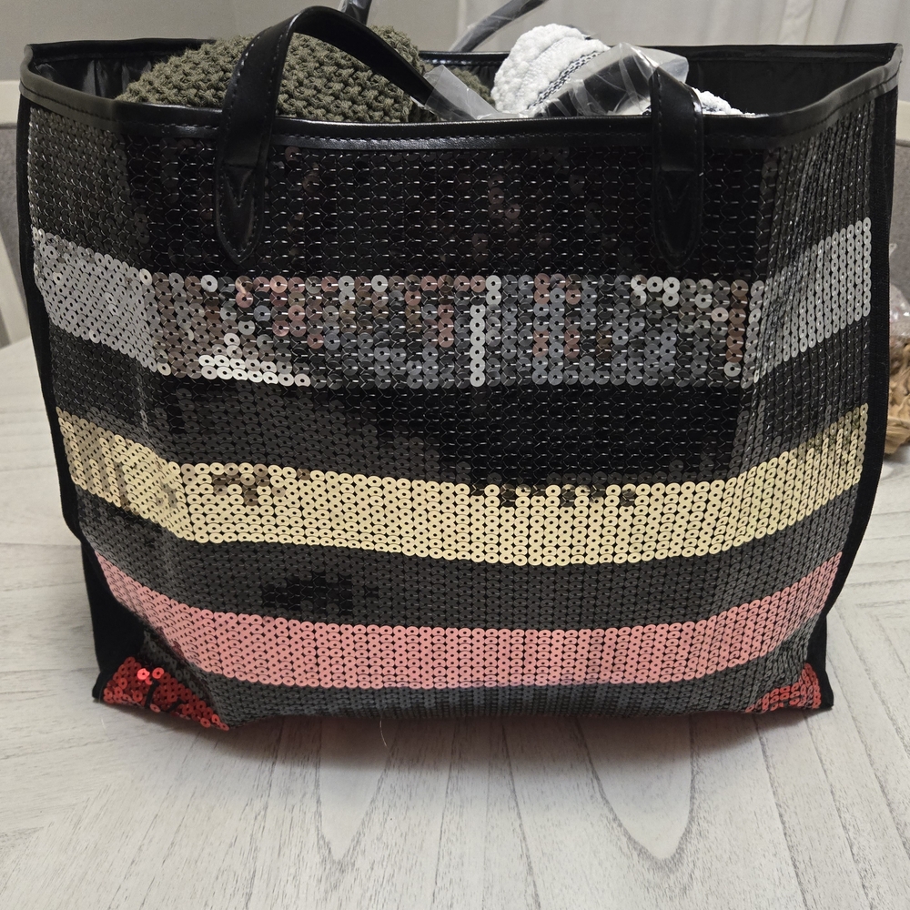 Victoria's Secret NWT XL Sequin Tote Bag - Black, Gold, Pink, Red - Picture 2 of 11